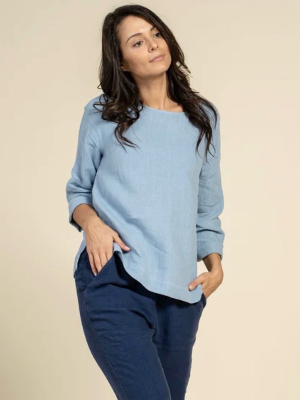 Menique Linen Nora top in  Cloudy Blue Sz L